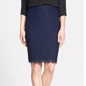 Diane von Furstenberg Scotia Lace Pencil Skirt Navy Blue Size 8 Zipper Back
